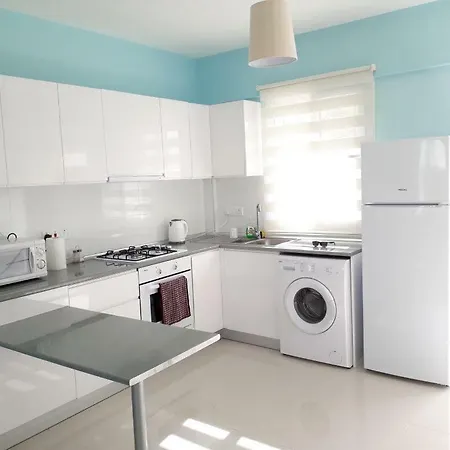 2.2, Caesar Beach Apartment Gastria