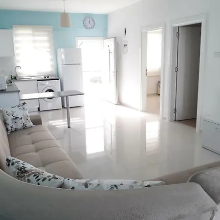Apartment 2.2, Caesar Beach